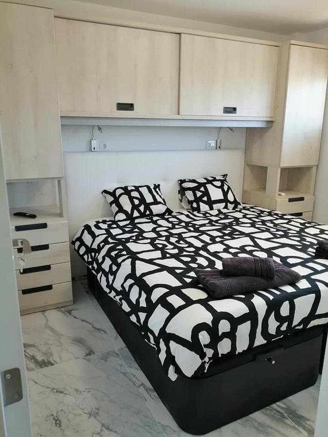 Gemini Apartment ซานบาร์โตโลเม ภายนอก รูปภาพ